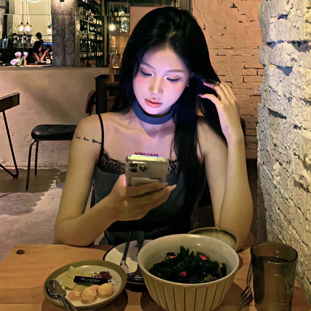 女管家